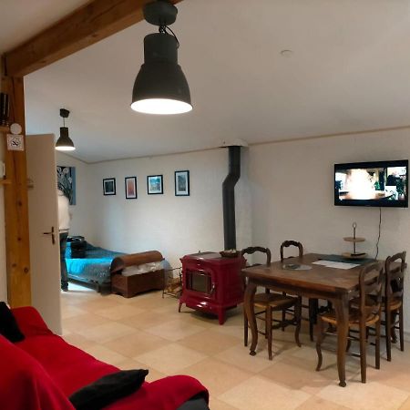 L'Aire Du Paon Aire-sur-lʼAdour Exterior foto